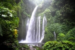 best Lombok adventure package