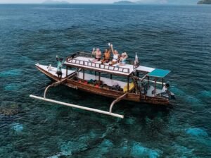 Gili Rengit snorkeling with private boat