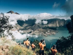 Rinjani sharing trip one day