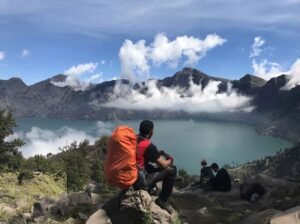 Rinjani trekking package for advanced hikers