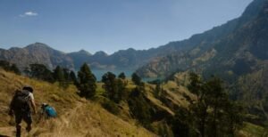 private Rinjani trekking itinerary