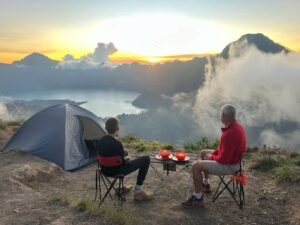 private Rinjani trekking itinerary