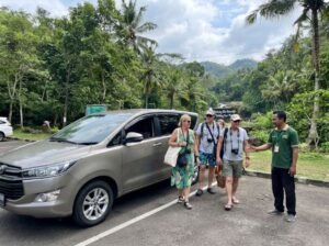 private vehicle for a Lombok waterfall port excursion